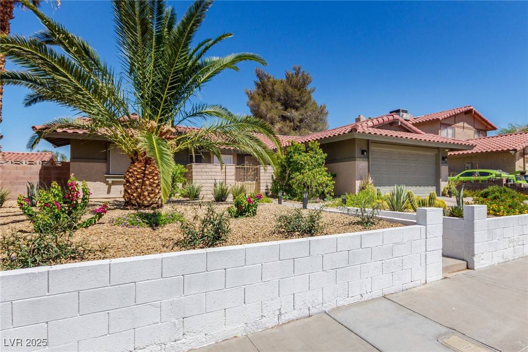 Las Vegas, NV 89103,3826 Edmond ST