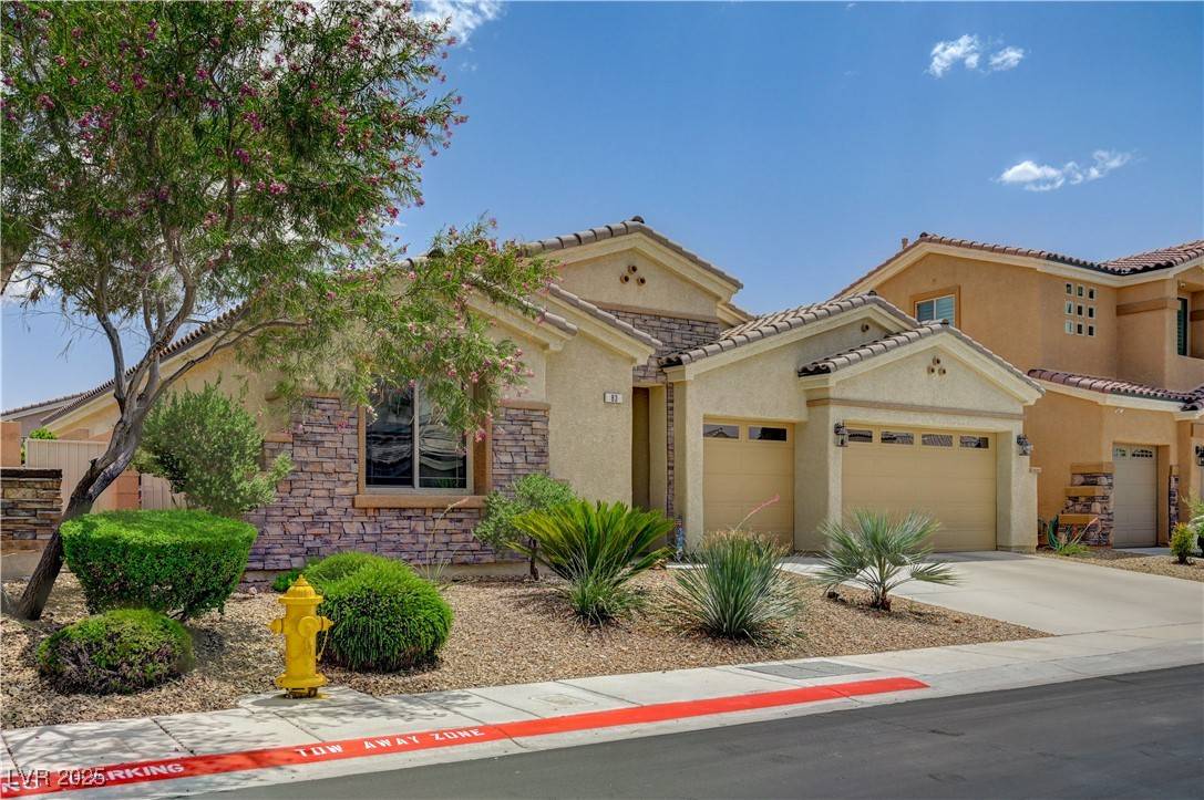 Las Vegas, NV 89183,83 Buckthorn Ridge CT