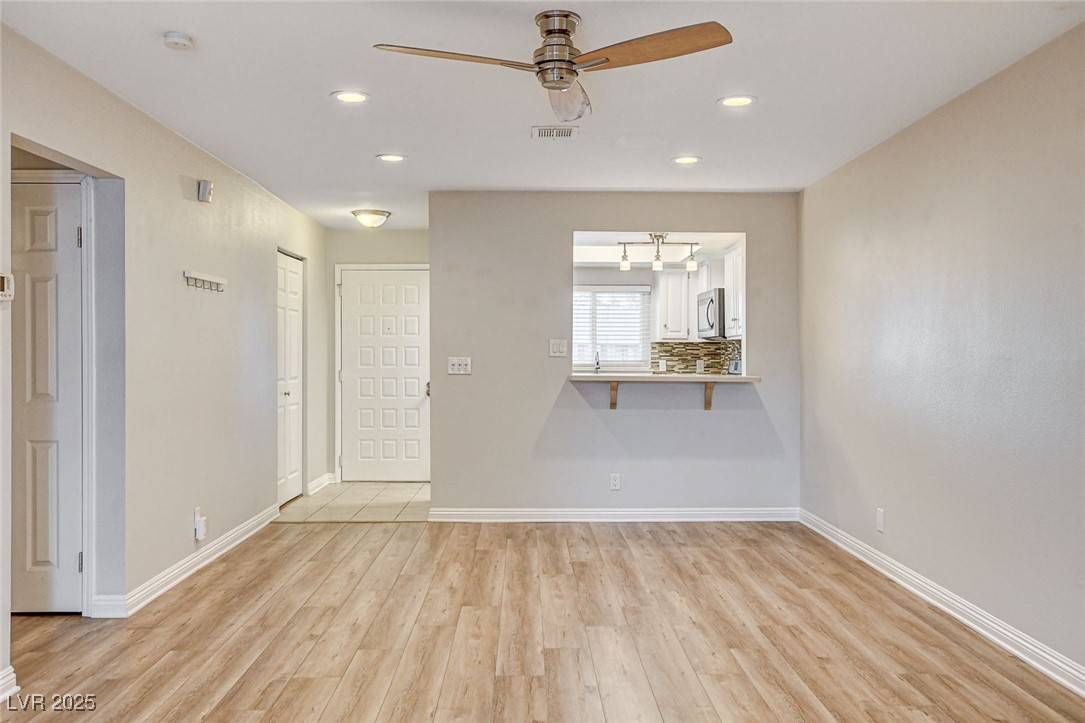 Henderson, NV 89074,2785 Carnation LN #0
