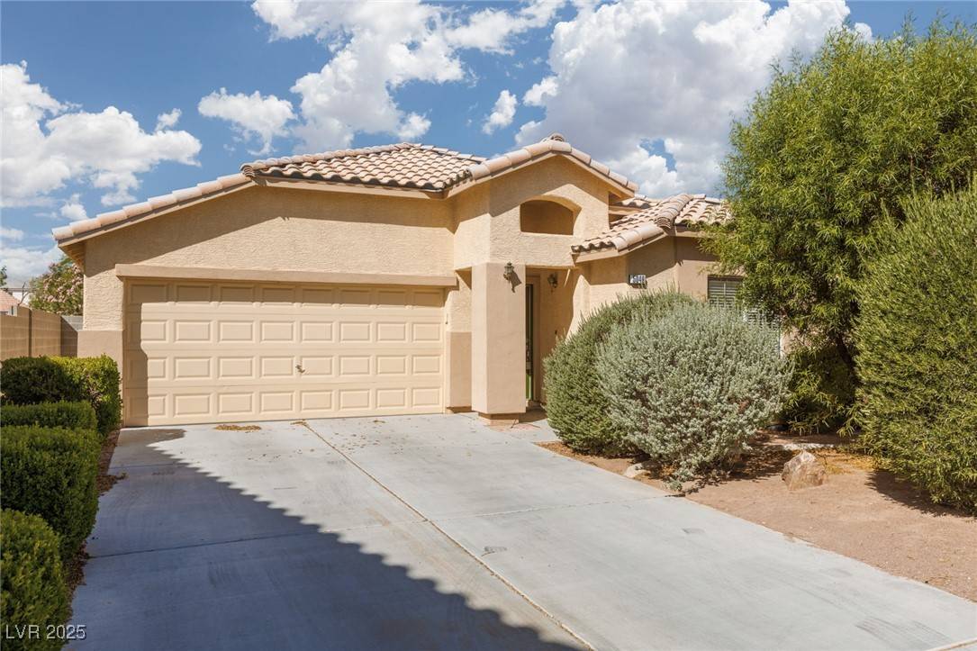 Las Vegas, NV 89130,5049 Running Rapids AVE