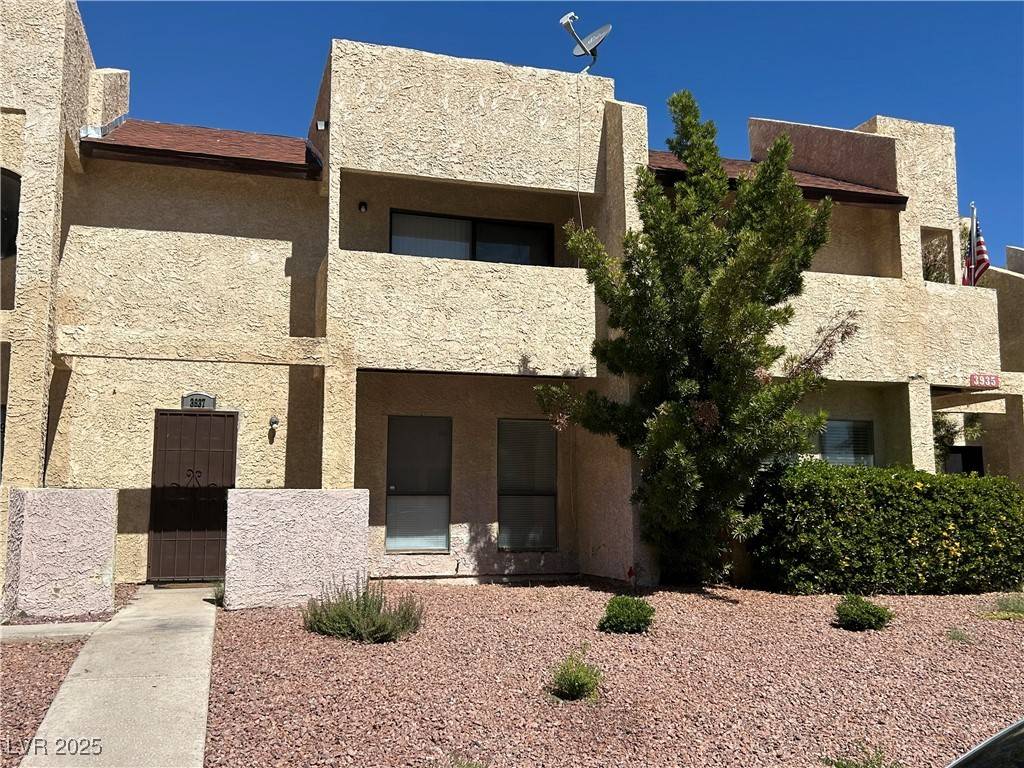 Las Vegas, NV 89103,3937 S Torrey Pines DR #3937