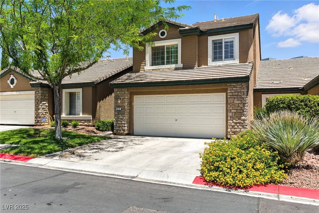 Las Vegas, NV 89144,620 Painted Cloud PL
