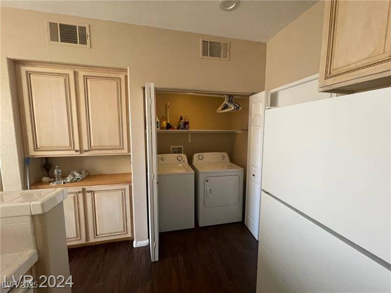 Las Vegas, NV 89129,10180 Deerfield Beach AVE #101