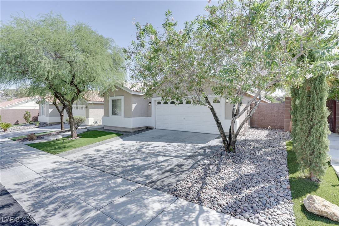 Henderson, NV 89052,1088 Snow Roof AVE
