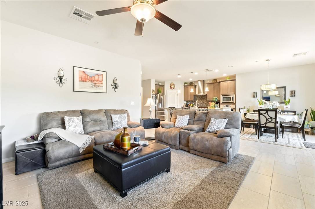 Henderson, NV 89015,357 S Milan ST