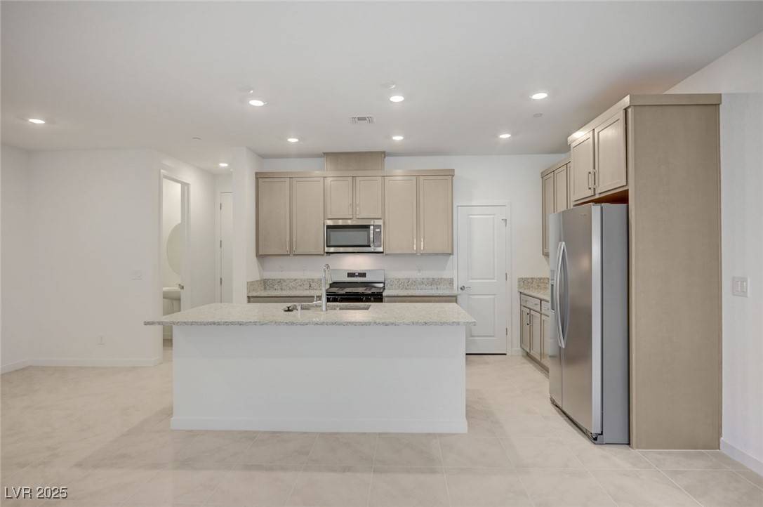 Las Vegas, NV 89138,2544 Vandra ST