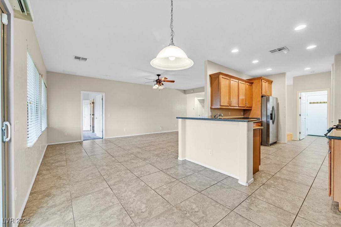 Las Vegas, NV 89122,3720 TACK ST