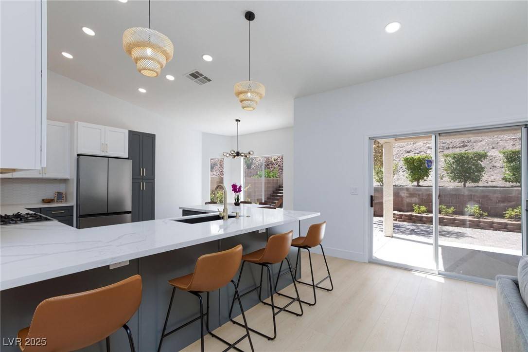 Henderson, NV 89052,2475 Sedona Cedar AVE
