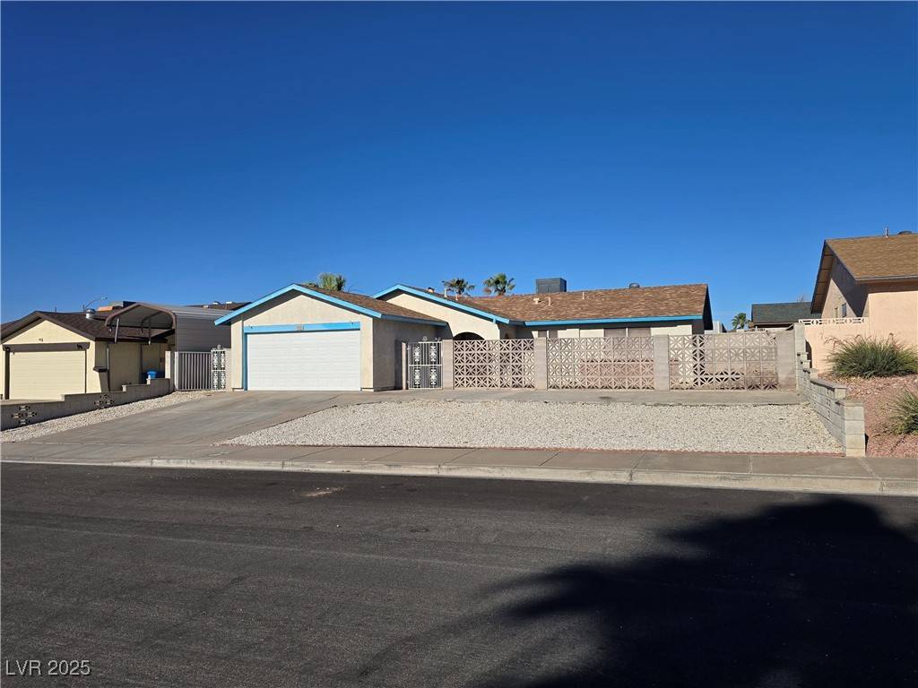 Henderson, NV 89002,725 Brick DR
