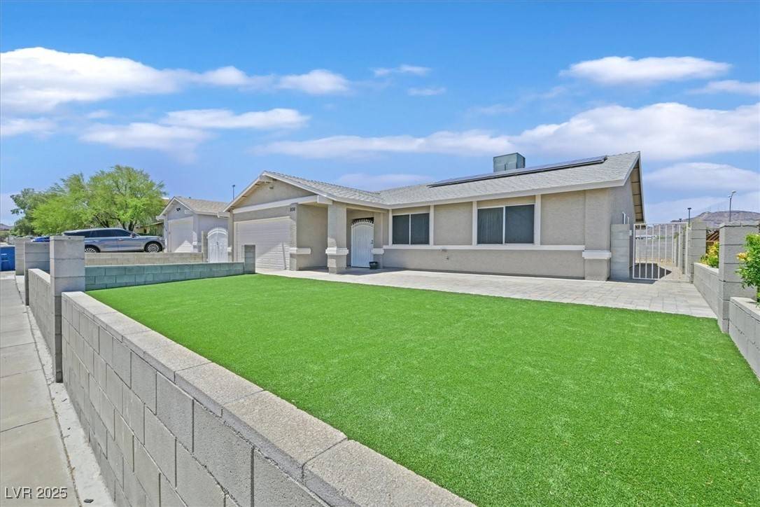 Henderson, NV 89002,808 Vermillion DR