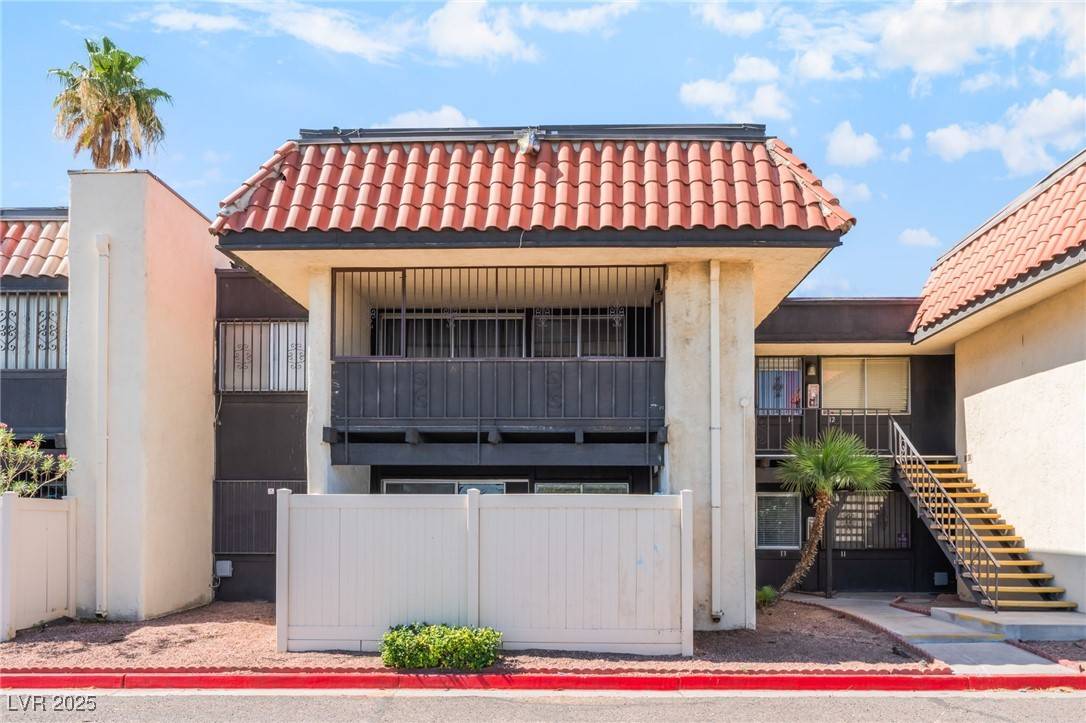 Las Vegas, NV 89169,1440 Vegas Valley DR #13