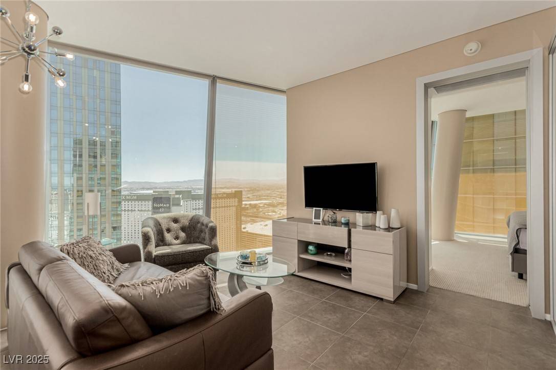 Las Vegas, NV 89158,3722 Las Vegas BLVD #3209