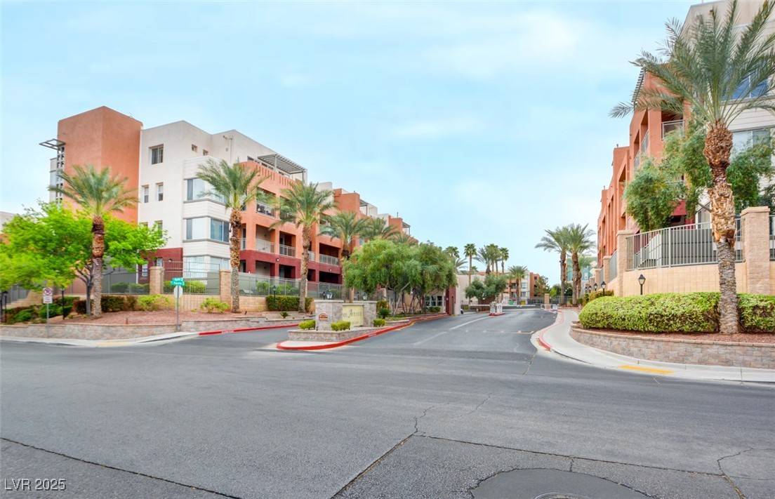 Las Vegas, NV 89123,23 E Agate AVE #207
