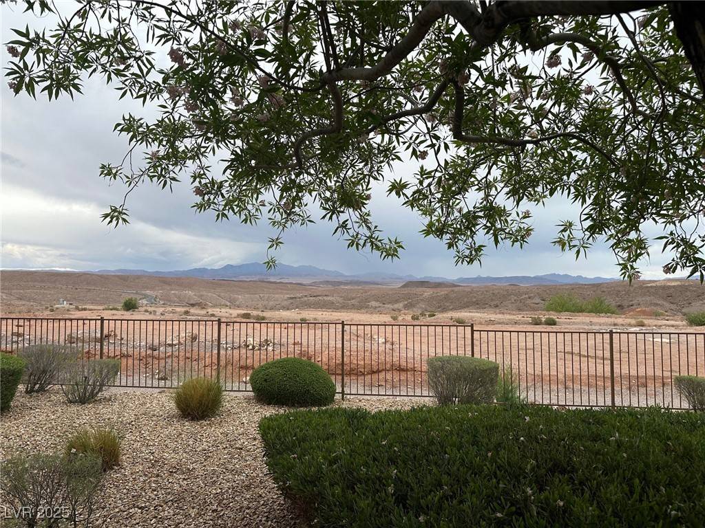 Henderson, NV 89011,4 Via Centrale #3