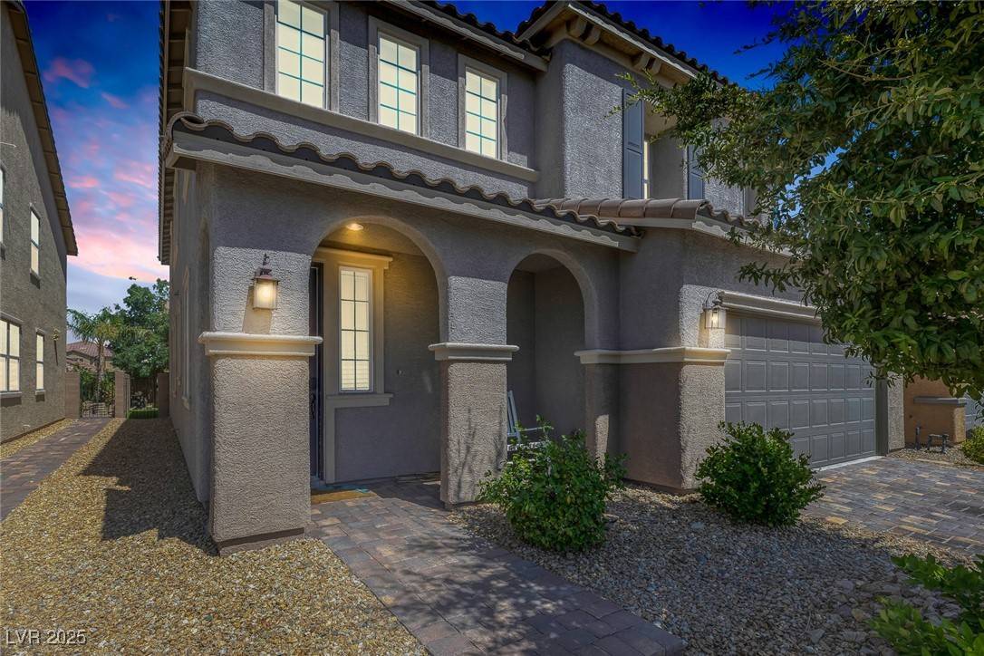 Las Vegas, NV 89113,7890 S Miller LN