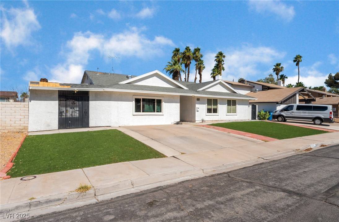 Las Vegas, NV 89121,2990 Carnelian ST