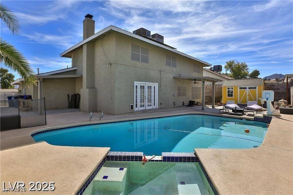 Henderson, NV 89002,722 Barrie CT