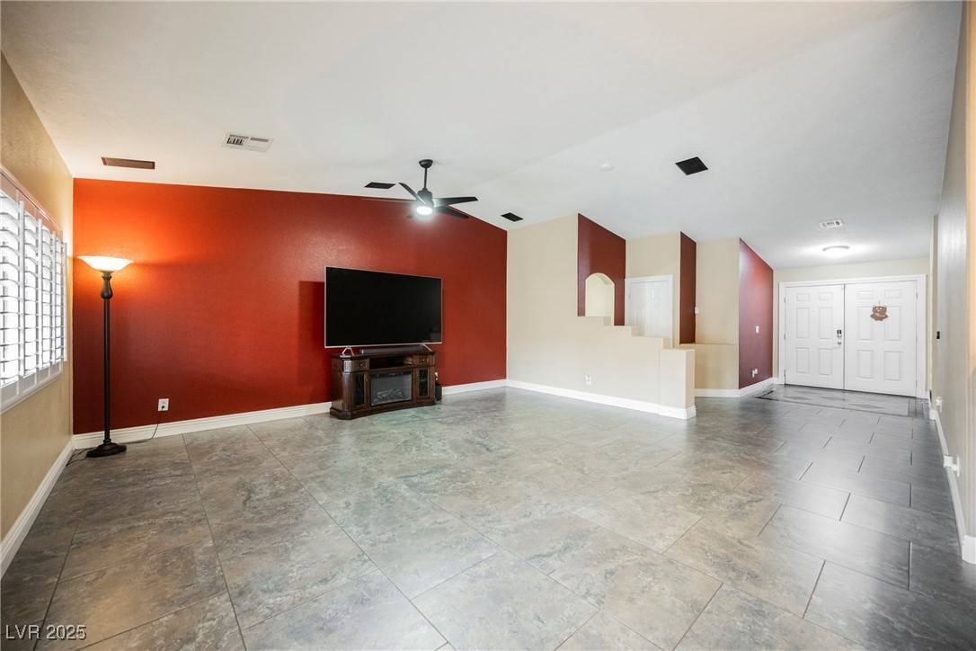 Henderson, NV 89002,47 Desert Sunflower CIR
