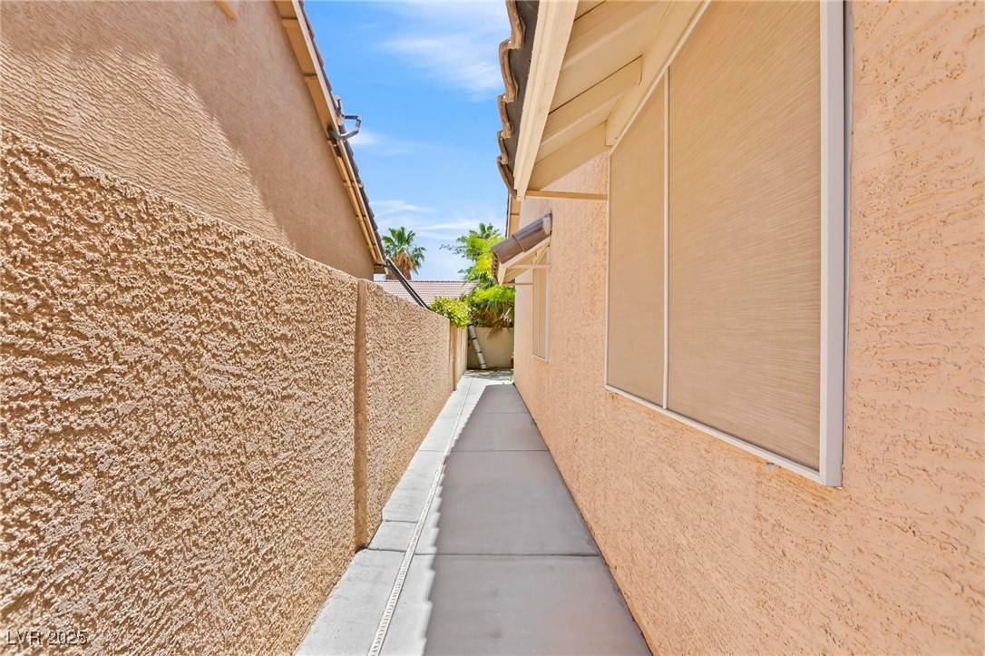North Las Vegas, NV 89031,2707 Wild Breeze CT