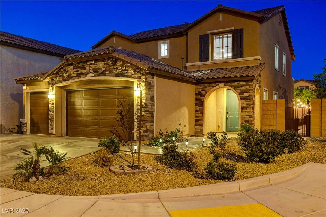 Las Vegas, NV 89117,7311 Spring Flower AVE