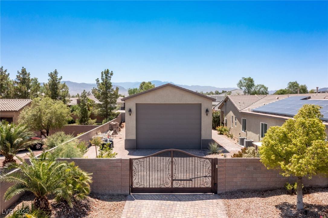 Las Vegas, NV 89131,8713 Long Winter CT