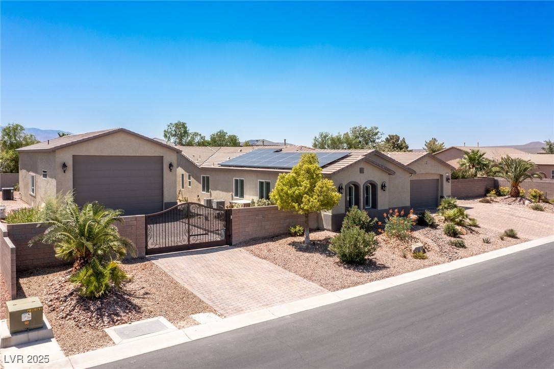 Las Vegas, NV 89131,8713 Long Winter CT