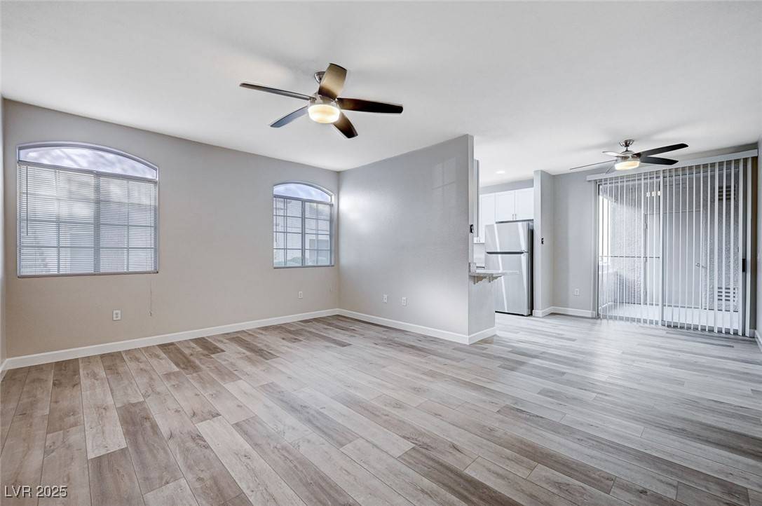 Henderson, NV 89074,75 N Valle Verde DR #1914