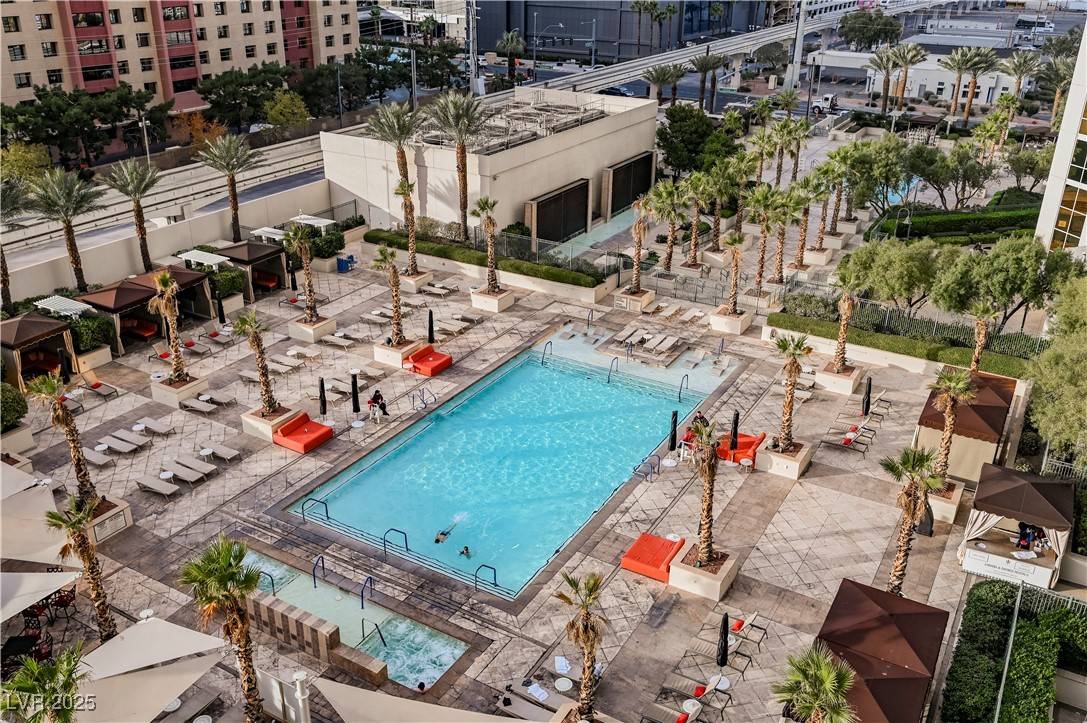 Las Vegas, NV 89109,135 E Harmon AVE #407