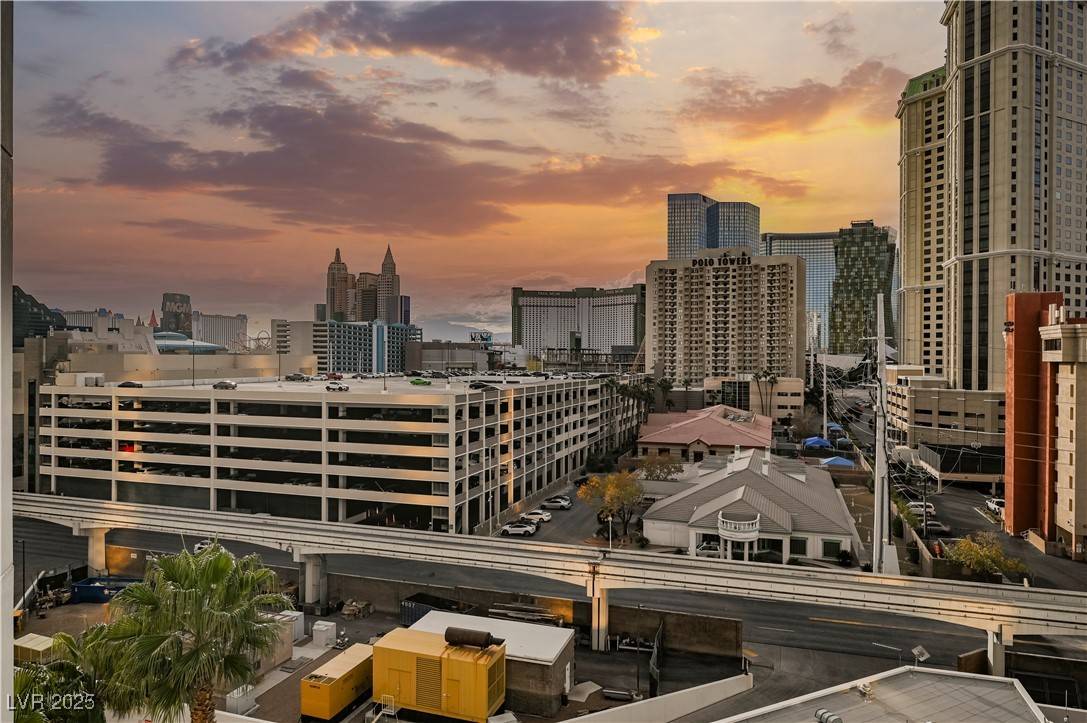 Las Vegas, NV 89109,135 E Harmon AVE #407