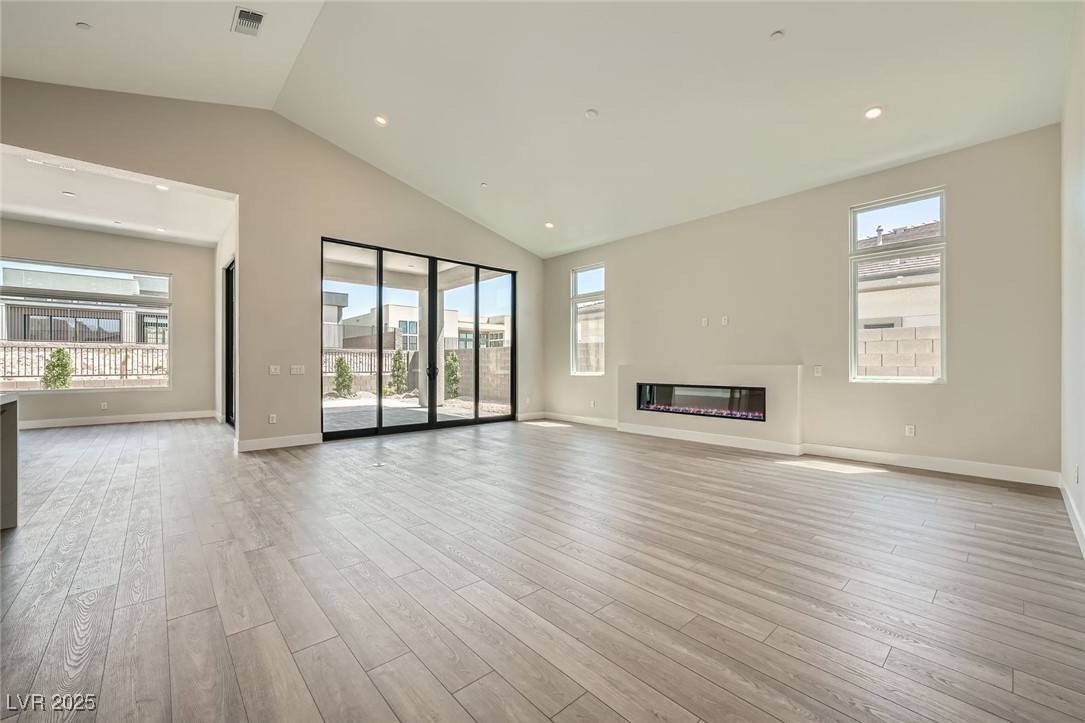 Las Vegas, NV 89135,11176 Rolling Vista DR