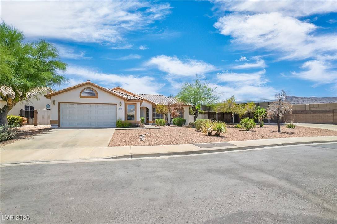 Henderson, NV 89002,114 Tamarack DR