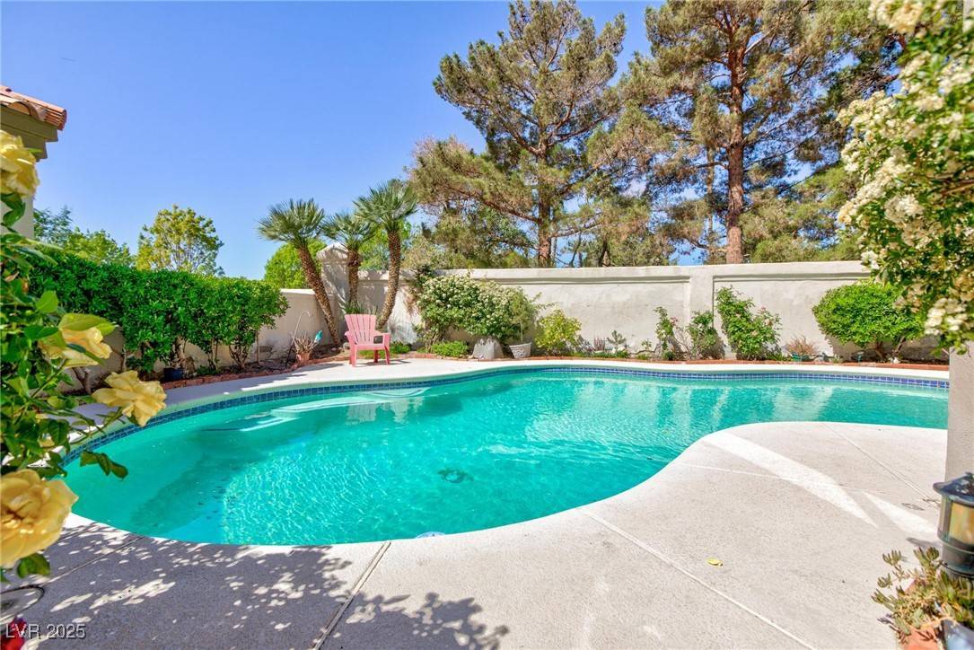 Las Vegas, NV 89113,8244 Horseshoe Bend LN