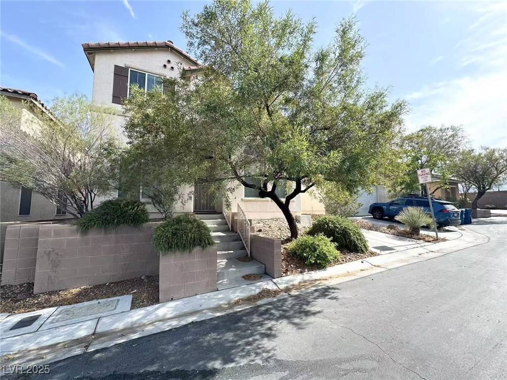 Las Vegas, NV 89149,9185 Grand Sunburst CT
