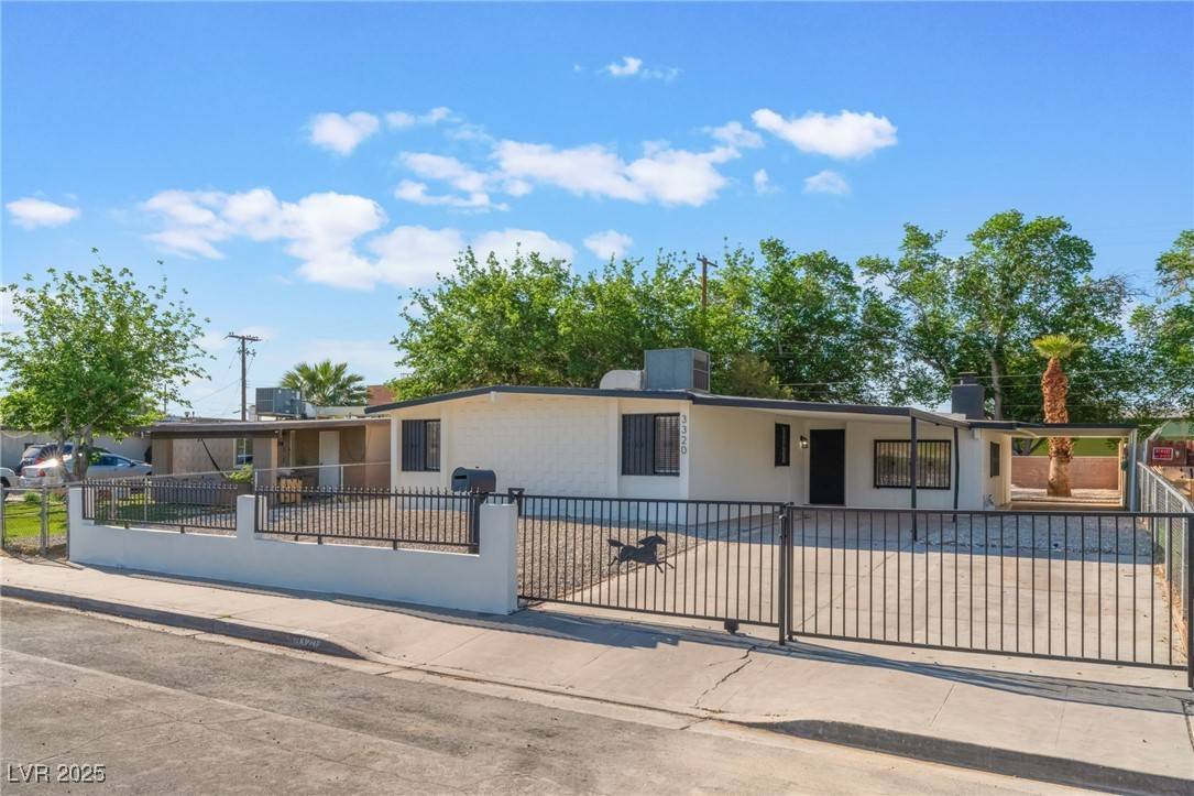 Las Vegas, NV 89101,3320 Osage AVE