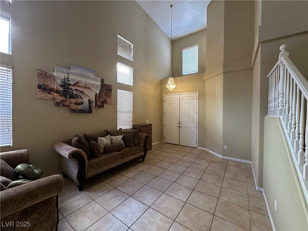 Las Vegas, NV 89147,8918 W Katie AVE