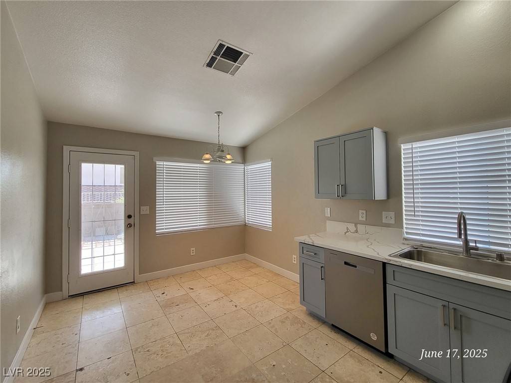 Las Vegas, NV 89147,3564 Spring Shower DR
