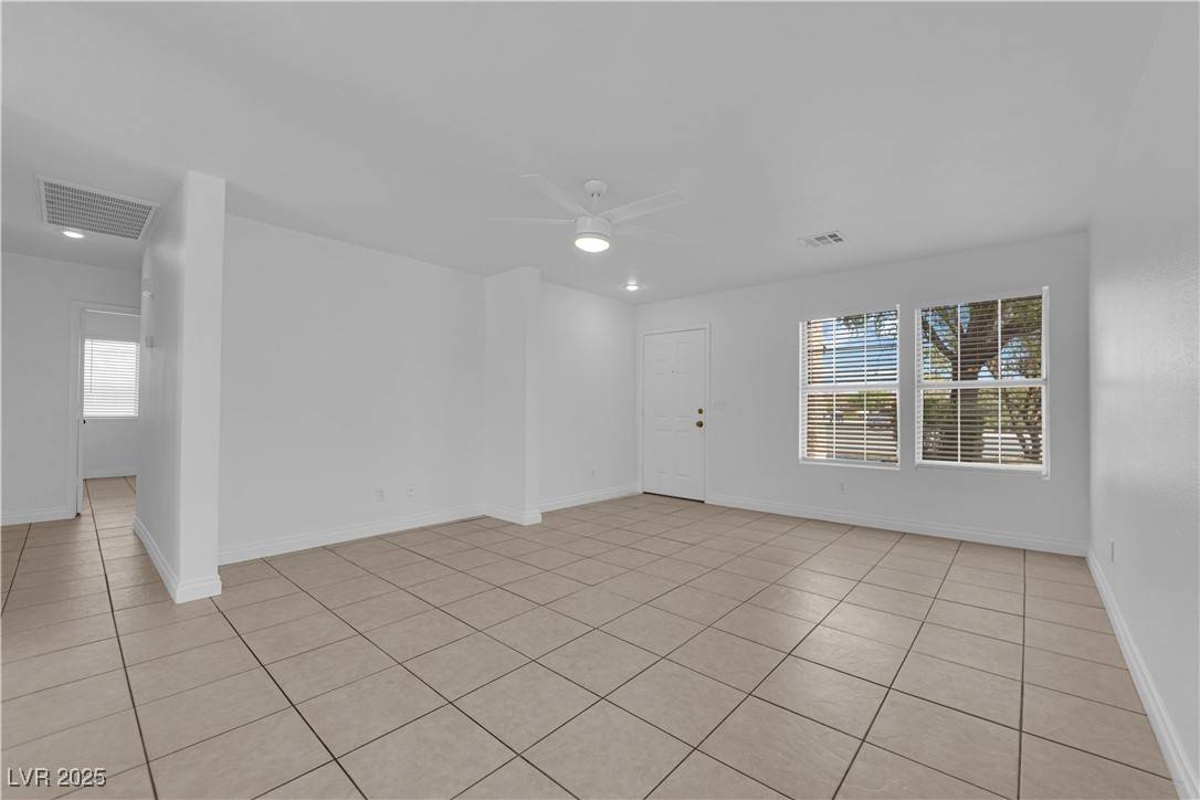 Henderson, NV 89011,1041 Cedar Pines ST