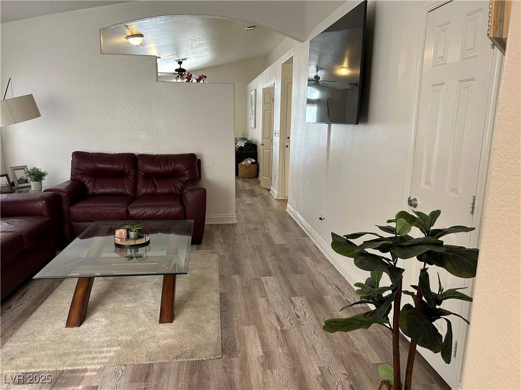 Las Vegas, NV 89147,4365 Mesa Hill DR