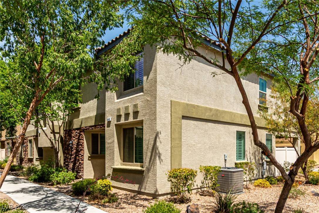Las Vegas, NV 89148,6145 Scarlet Leaf ST