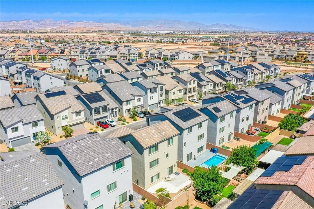 Las Vegas, NV 89141,10434 Rose Palisade ST