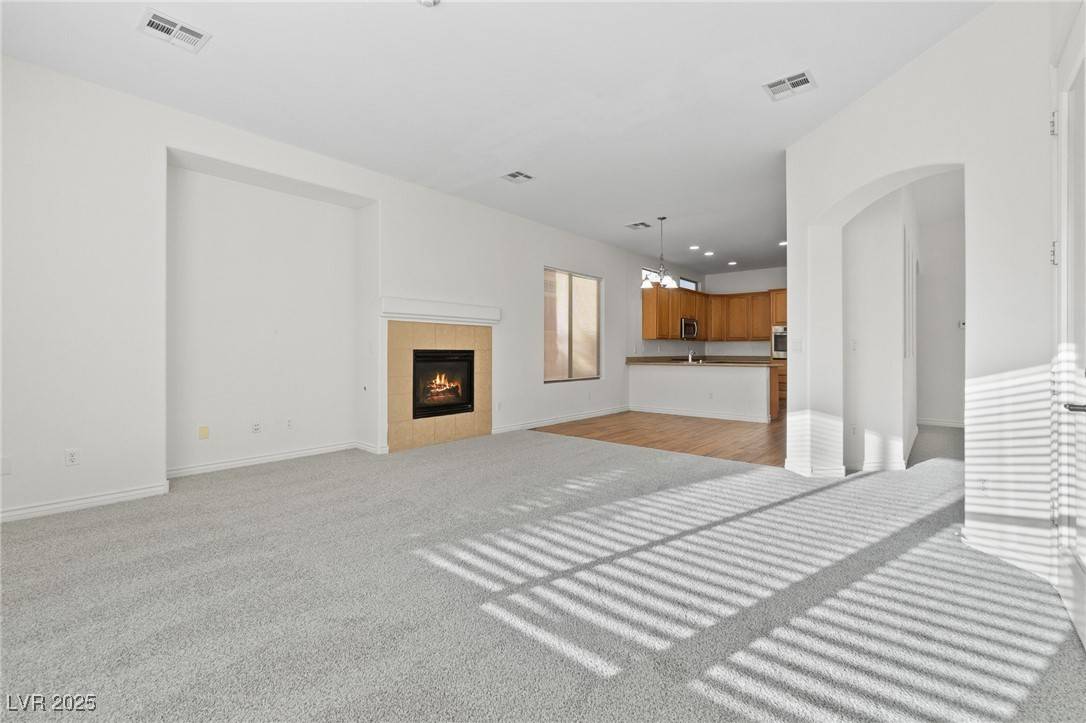 North Las Vegas, NV 89081,6121 Broccoli ST