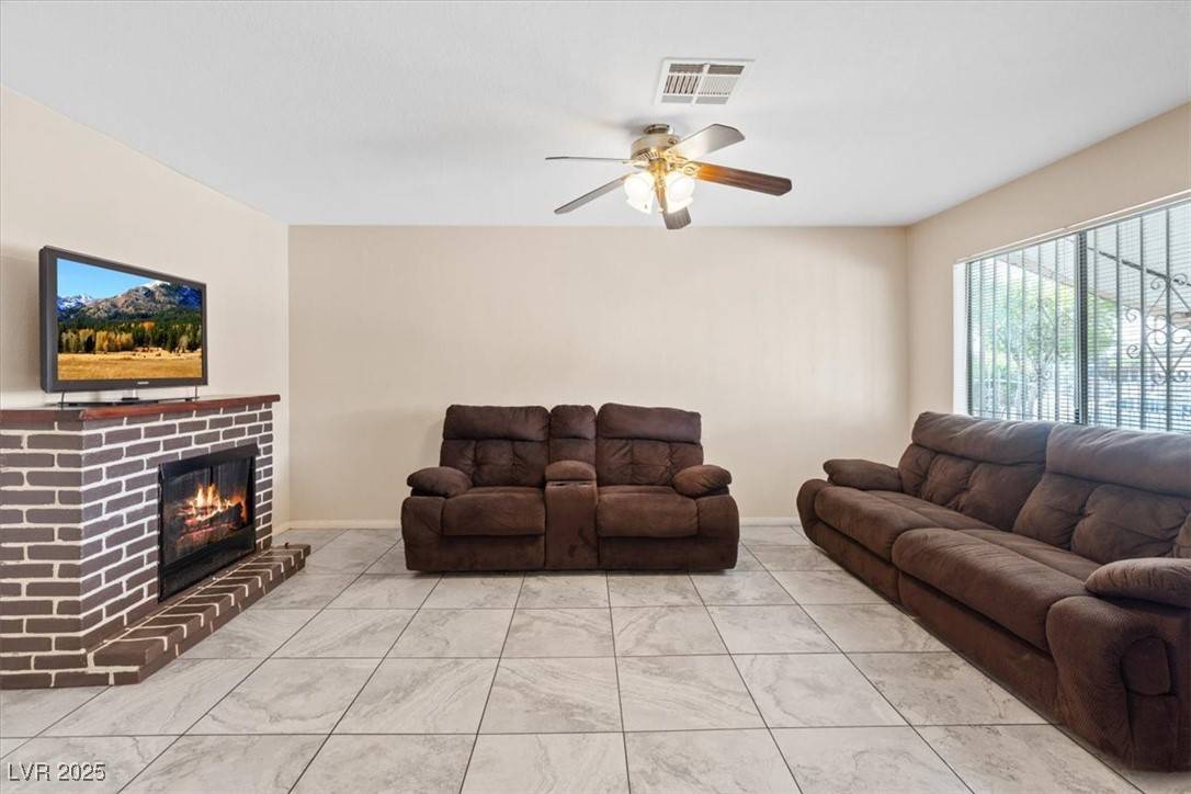 North Las Vegas, NV 89030,3715 Tabor AVE