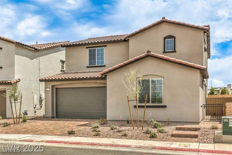 Henderson, NV 89015,89 Oratorio DR