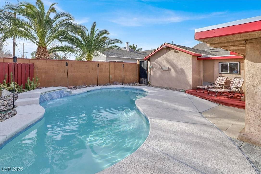 Las Vegas, NV 89107,5005 Harmony AVE