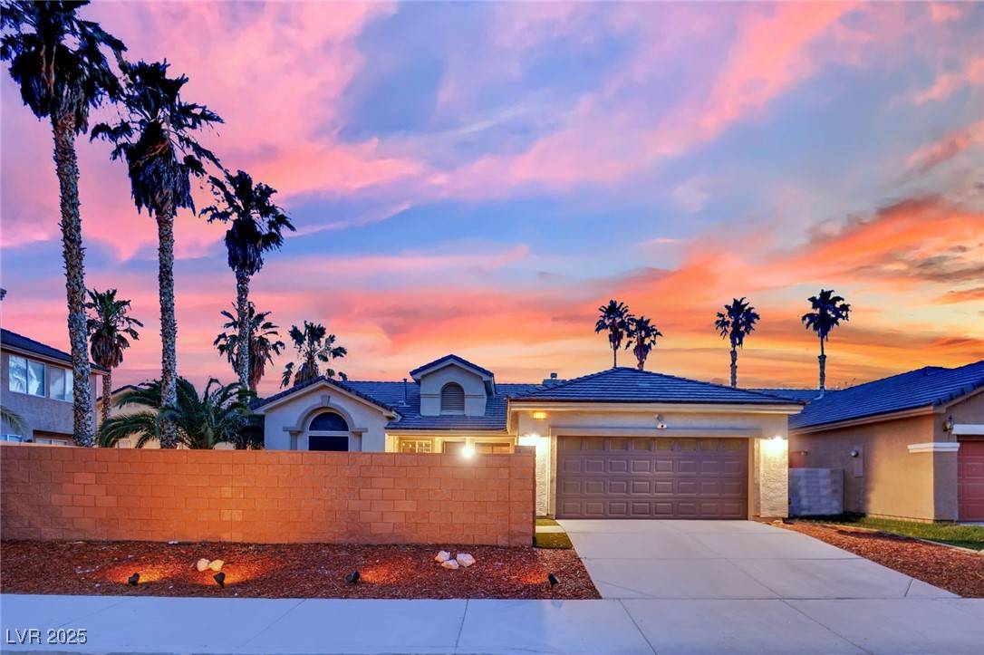 Las Vegas, NV 89130,5509 Rose Thicket ST