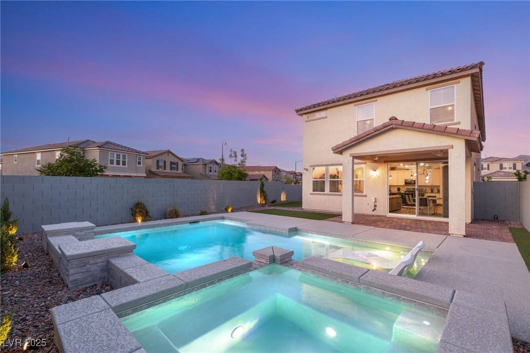 Henderson, NV 89044,2833 Sangro CT