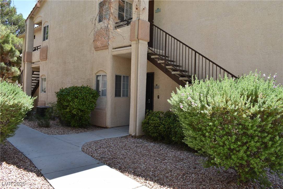 Las Vegas, NV 89128,1830 N Buffalo DR #1010