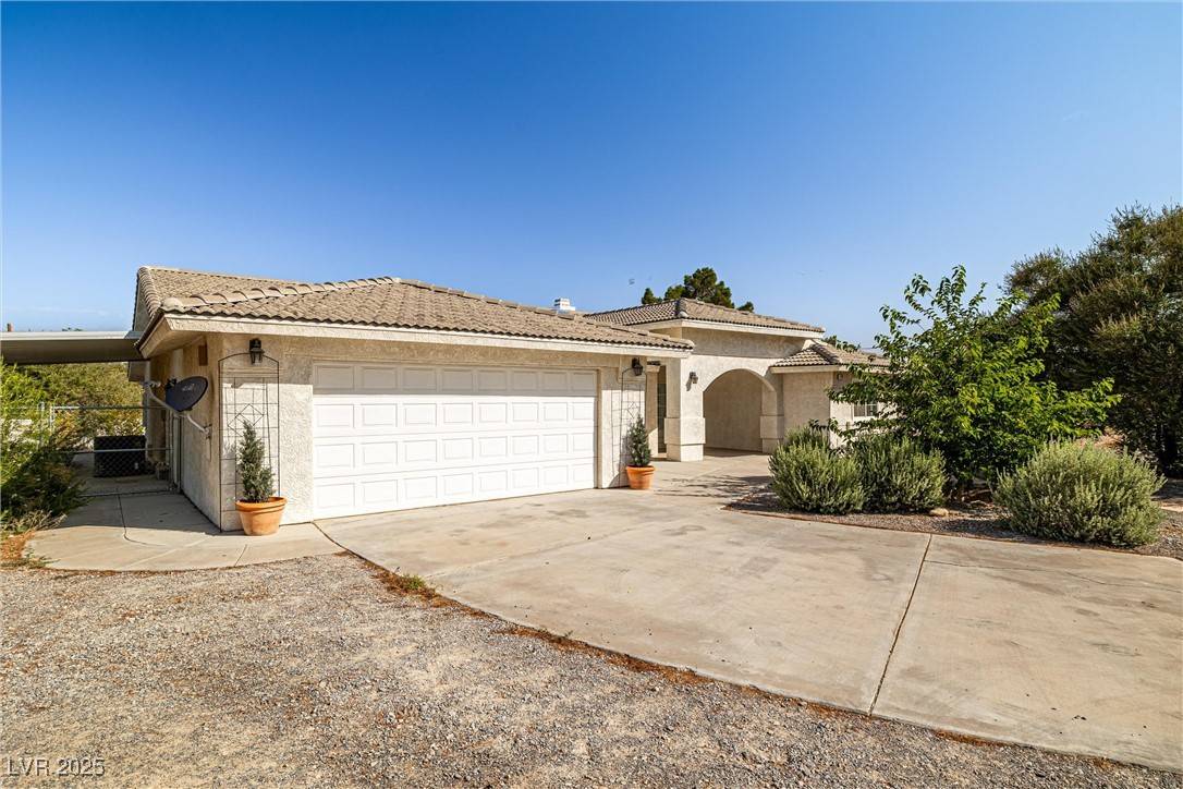 Pahrump, NV 89060,170 Dove ST
