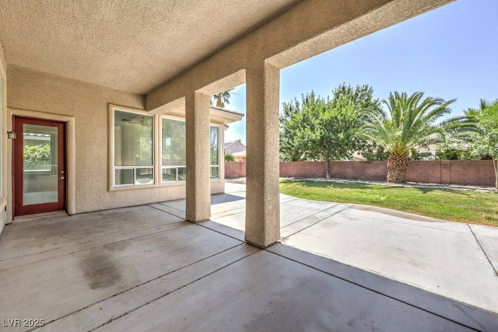 Las Vegas, NV 89130,6821 SLEEPY PINE ST