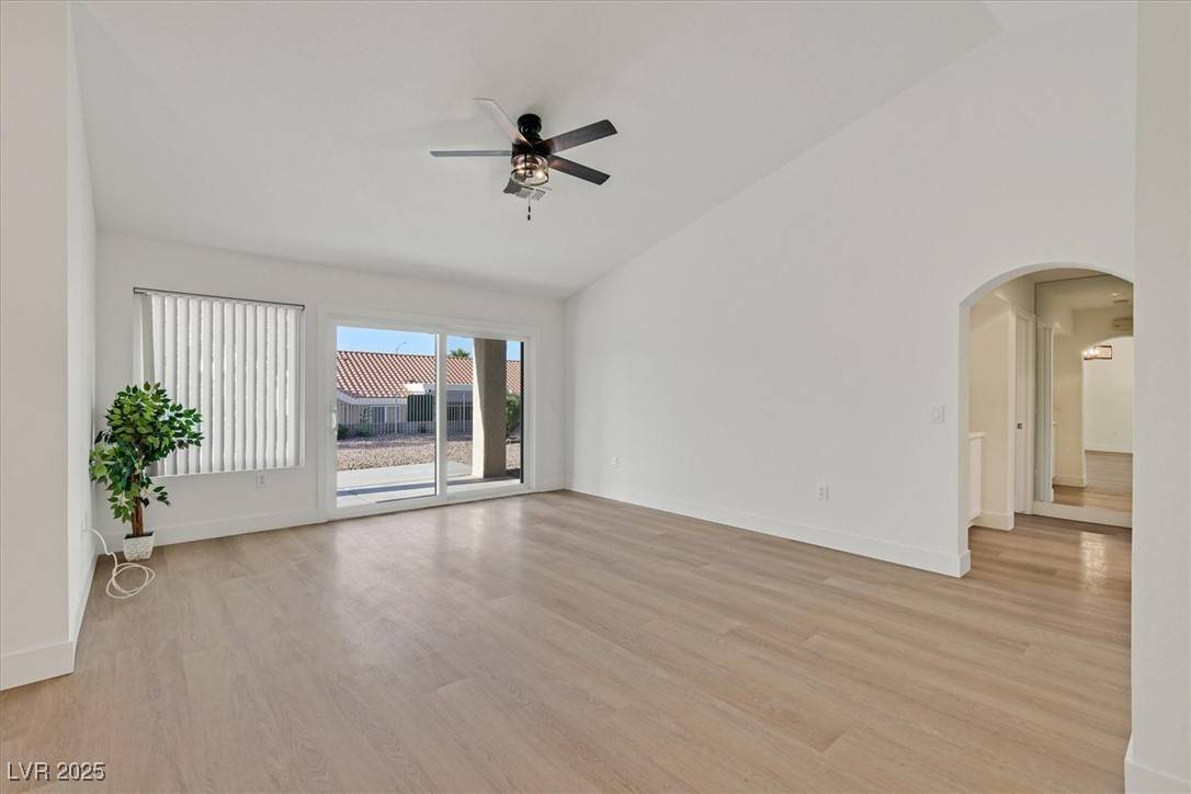 Las Vegas, NV 89134,8924 Signal Terrace DR